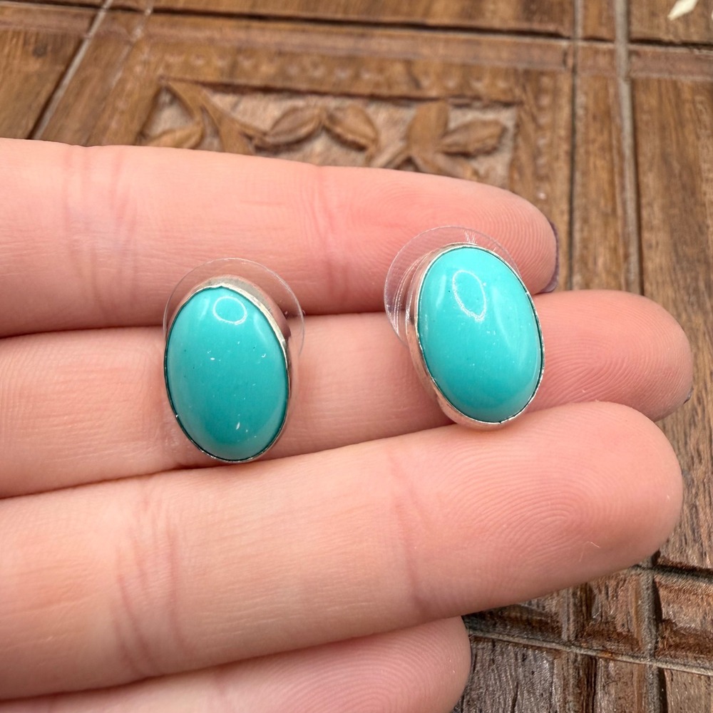 Unbranded Stud Earrings Turquoise Oval Sterling Silver Bezel